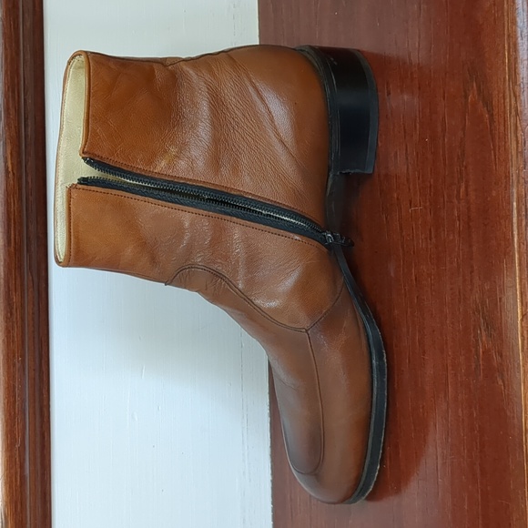 VINTAGE MEN'S "FREEMAN" BROWN LEATHER ANKLE BOOTS SIZE 7 1/2 - Picture 8 of 16